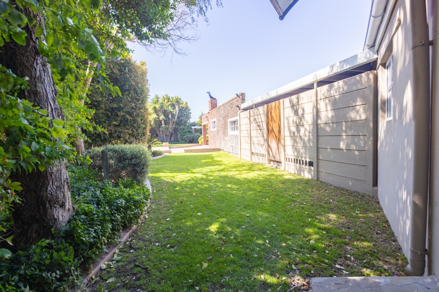 3 Bedroom Property for Sale in Flamingo Vlei Western Cape